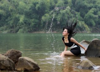 Conor McGregor Has Suffered a First UFC Defeat